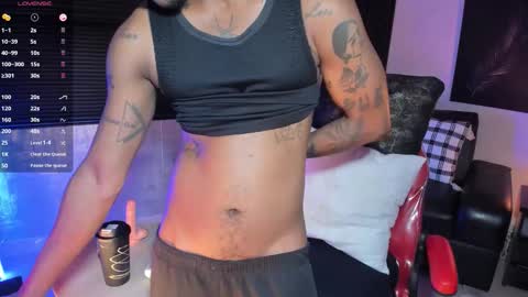 Snapshot of jhonymiller chatting on February 25, 2026, 10:30 pm jhonymiller online show from February 25, 2026, 10:30 pm