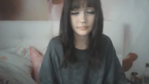 Snapshot of jillmichele chatting on July 28, 2026, 4:39 pm Sara online show from July 28, 2026, 4:39 pm