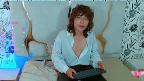 Snapshot of jim_tay chatting on September 18, 2025, 8:33 pm Hi Im Jim online show from September 18, 2025, 8:33 pm