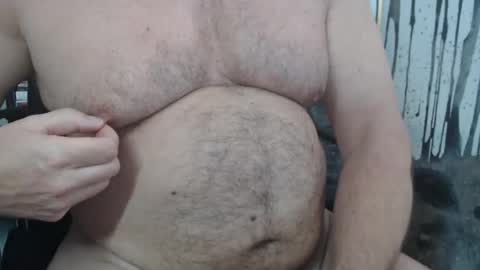 Snapshot of jimbeefbear chatting on July 3, 2026, 4:02 pm Jim online show from July 3, 2026, 4:02 pm