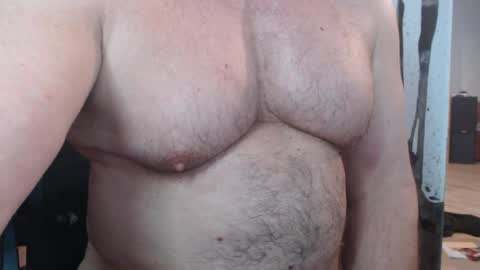 Snapshot of jimbeefbear chatting on July 5, 2026, 3:41 pm Jim online show from July 5, 2026, 3:41 pm