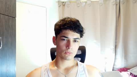 Snapshot of jimmy_classic chatting on February 6, 2026, 8:12 pm jimmy_classic online show from February 6, 2026, 8:12 pm