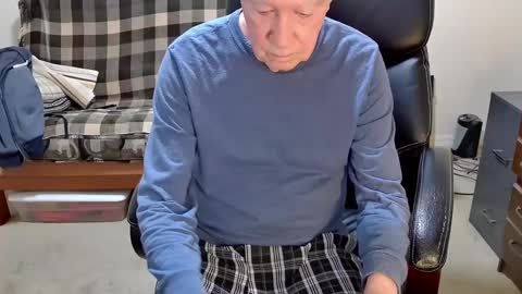 Snapshot of jimmy_d47 chatting on February 12, 2025, 12:12 pm jimmy_d47 online show from February 12, 2025, 12:12 pm