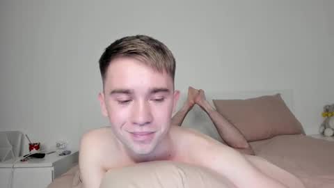 jimyti_bad_boy online show from February 19, 2025, 2:12 am