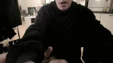 jin16000 online show from April 16, 2026, 5:19 am