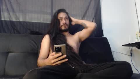 jin_woosex online show from November 1, 2025, 8:22 pm