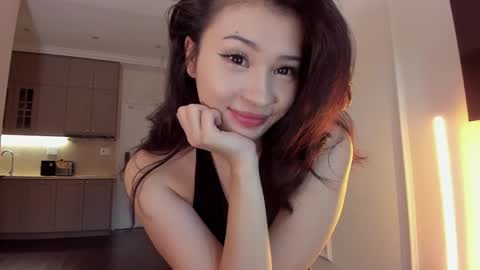 Jina meow online show from April 3, 2026, 2:53 am