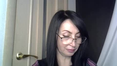 jinaluv online show from May 1, 2026, 1:32 am