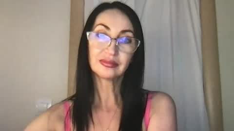 jinaluv online show from July 1, 2026, 8:52 pm