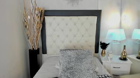    Indigo  online show from November 4, 2025, 11:20 am