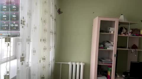 Snapshot of jinnyjaquins chatting on November 10, 2025, 7:40 am Jinny online show from November 10, 2025, 7:40 am