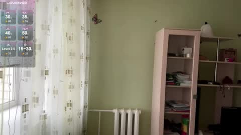 Snapshot of jinnyjaquins chatting on November 27, 2025, 8:27 am Jinny online show from November 27, 2025, 8:27 am