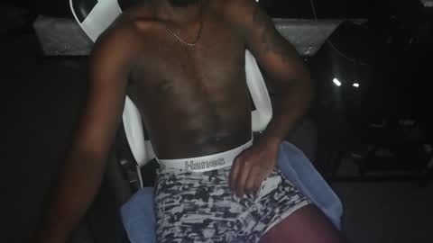 Jinxbear1 online show from January 22, 2025, 7:46 am