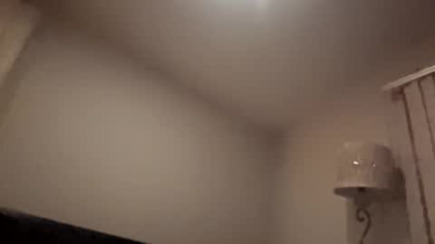 Snapshot of jizzle192 chatting on February 12, 2026, 6:30 am jizzle192 online show from February 12, 2026, 6:30 am