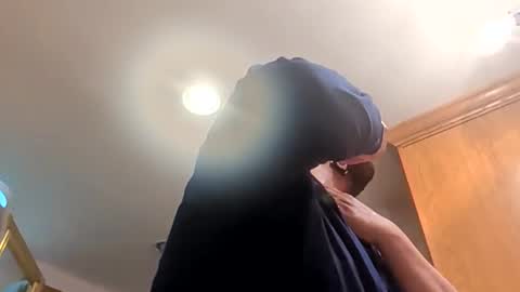 Snapshot of jizzle192 chatting on February 18, 2026, 5:03 am jizzle192 online show from February 18, 2026, 5:03 am