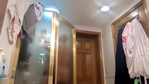 Snapshot of jizzle192 chatting on February 26, 2026, 4:44 am jizzle192 online show from February 26, 2026, 4:44 am