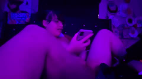 JJNoami300 online show from January 18, 2026, 6:44 pm