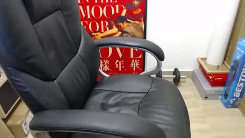 Snapshot of jjrod91 chatting on January 25, 2025, 1:43 am Jon online show from January 25, 2025, 1:43 am