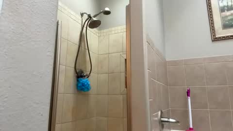 Jimmy online show from October 24, 2025, 3:08 pm