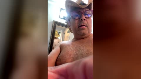 Snapshot of jma120 chatting on April 12, 2026, 4:45 pm jma120 online show from April 12, 2026, 4:45 pm