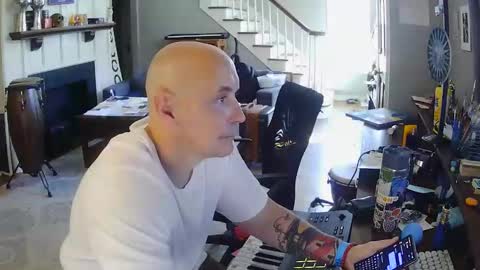 jmo0209 online show from September 14, 2025, 7:35 pm