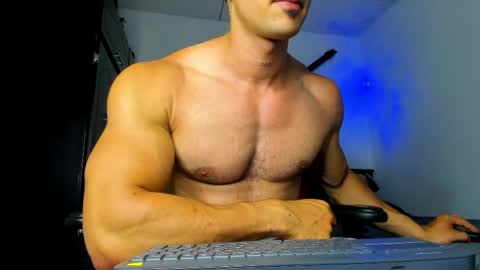 IGJmortton online show from May 19, 2026, 1:56 am