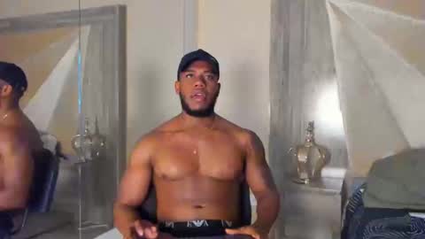 JOAN SAENZ online show from January 29, 2025, 2:09 am