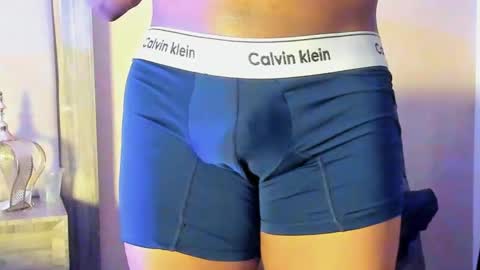 JOAN SAENZ online show from February 7, 2025, 10:41 pm