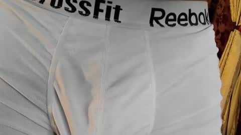 JOAN SAENZ online show from February 15, 2025, 8:33 am