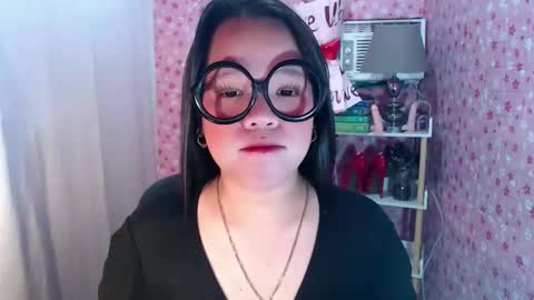 Joana online show from November 30, 2025, 8:35 pm