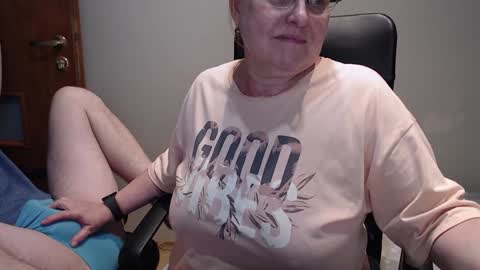 Joanna and Greg online show from January 9, 2025, 5:43 pm