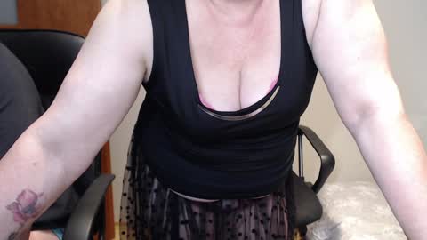 Joanna and Greg online show from January 19, 2025, 12:17 pm