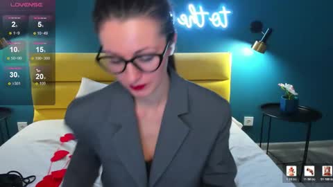 Snapshot of joannelson chatting on February 3, 2026, 2:53 am Joan online show from February 3, 2026, 2:53 am