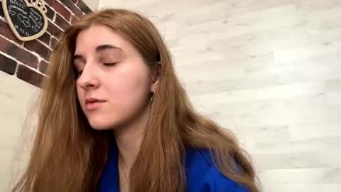 Lola online show from June 26, 2026, 9:57 am
