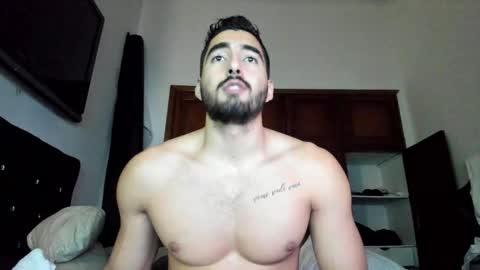 JOAO BATISTA online show from November 4, 2025, 1:05 am