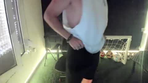 joaquin420_hot online show from June 19, 2026, 6:51 am