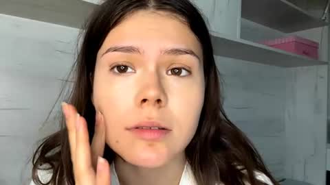 Mila online show from July 2, 2026, 12:33 pm
