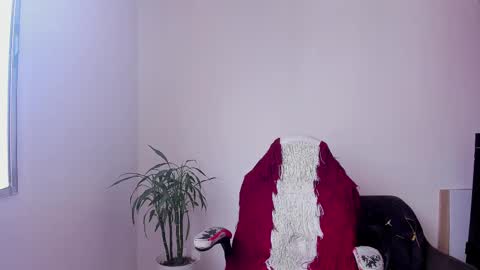 Snapshot of joe_esthetic chatting on October 14, 2025, 12:50 pm joe_esthetic online show from October 14, 2025, 12:50 pm