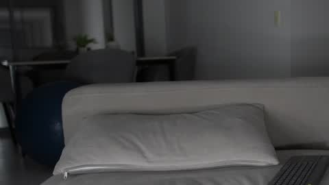 joe_steel1 online show from December 10, 2024, 3:52 am