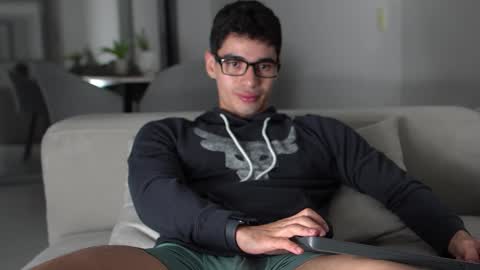 joe_steel1 online show from December 29, 2024, 1:02 am