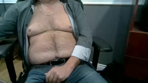 Snapshot of joebloe02 chatting on October 2, 2025, 5:09 pm joebloe02 online show from October 2, 2025, 5:09 pm