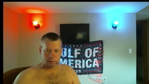 Snapshot of joejoe_1972 chatting on December 21, 2025, 1:51 pm JoeJoe online show from December 21, 2025, 1:51 pm