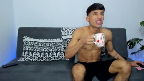 joel_foxx online show from November 12, 2025, 11:21 am