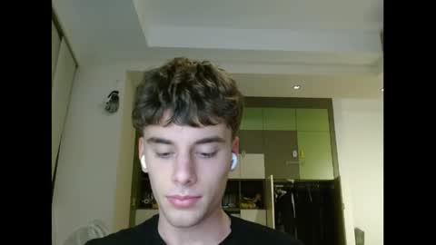 Snapshot of joel_friendly chatting on March 4, 2026, 9:10 pm JOEL online show from March 4, 2026, 9:10 pm
