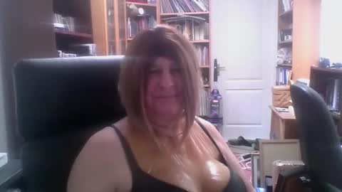 Snapshot of joelatex chatting on February 17, 2026, 10:12 am Joelatex online show from February 17, 2026, 10:12 am
