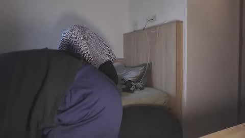 Snapshot of joeosulli2024 chatting on October 3, 2025, 4:26 pm JoeOsulli online show from October 3, 2025, 4:26 pm