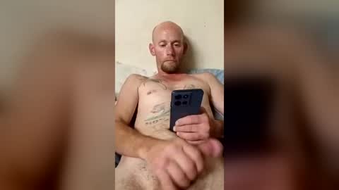 Snapshot of joeybcali79 chatting on July 11, 2026, 9:01 am joeybcali79 online show from July 11, 2026, 9:01 am