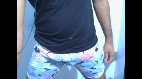 Snapshot of johan2222222222 chatting on November 20, 2025, 6:24 am johan2222222222 online show from November 20, 2025, 6:24 am