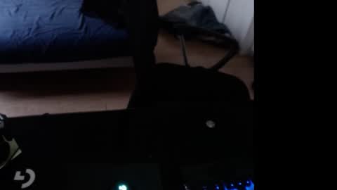 johan59890 online show from December 15, 2024, 8:19 am