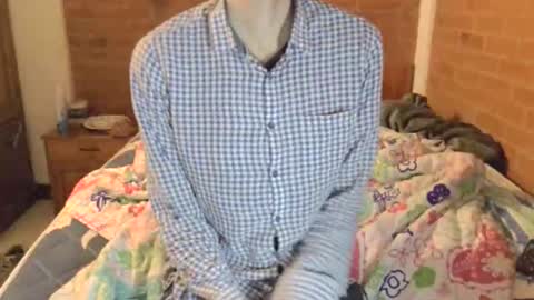 Snapshot of johan70nsexy chatting on January 10, 2026, 6:37 am johan70nsexy online show from January 10, 2026, 6:37 am